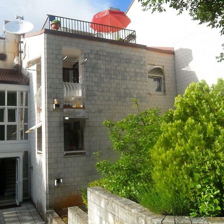 Apartments Simpa Nijvice Zewnętrze zdjęcie