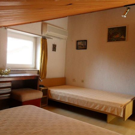 Apartments Simpa Nijvice Zewnętrze zdjęcie