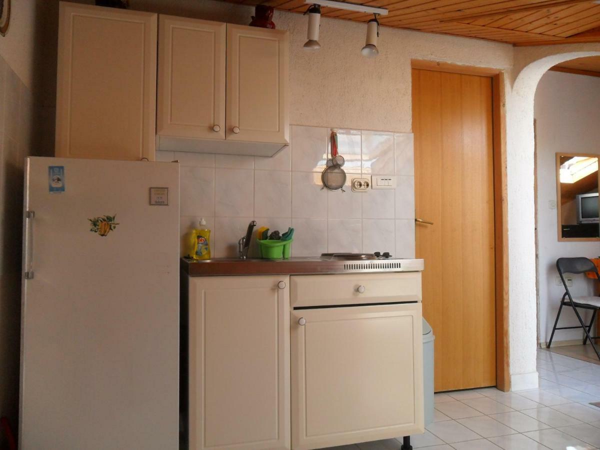 Apartments Simpa Nijvice Zewnętrze zdjęcie