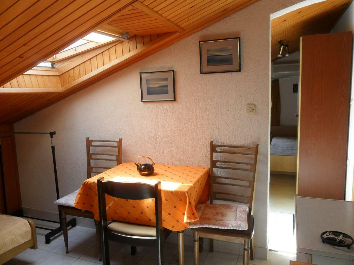 Apartments Simpa Nijvice Zewnętrze zdjęcie