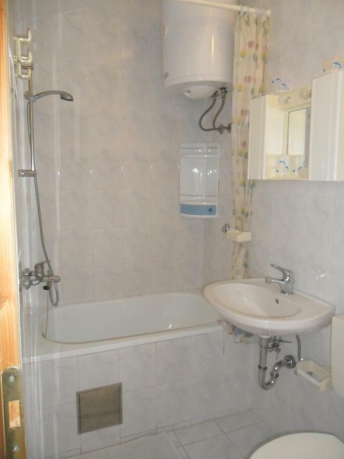 Apartments Simpa Nijvice Zewnętrze zdjęcie