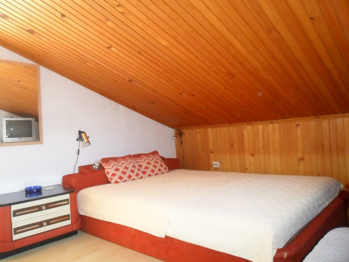 Apartments Simpa Nijvice Zewnętrze zdjęcie