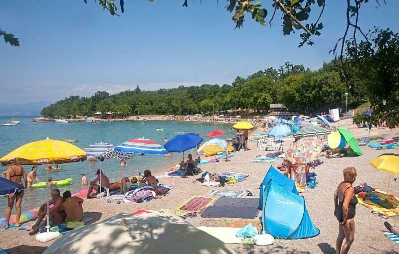 Apartments Simpa Nijvice Zewnętrze zdjęcie